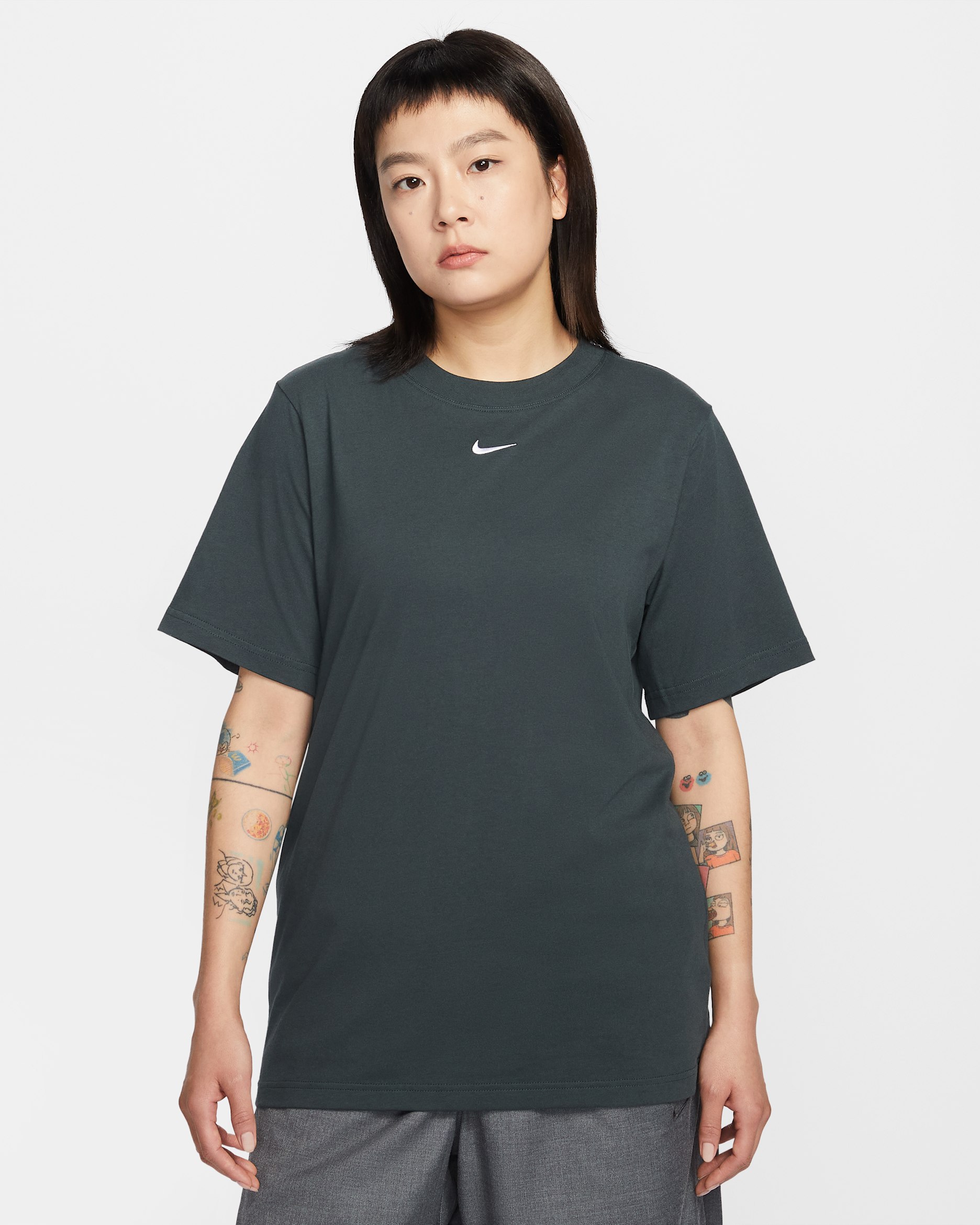 トップス Optstuff DRAWSTRING TECHSHIRT Nike Sportswear Women's T-shirt. Nike SG